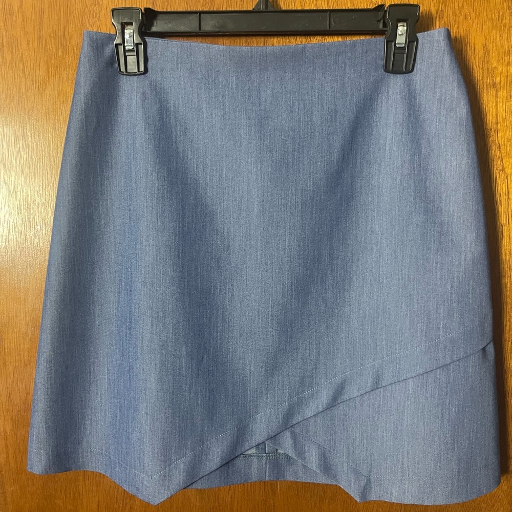 BCBGMaxAzria Blue Mini Skirt (sz 8)